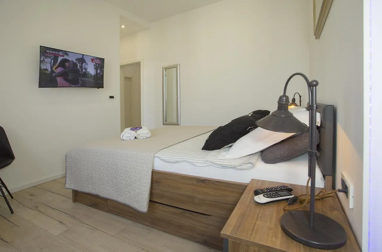 Konukevi Apartment And Room Perfect Dream In Split